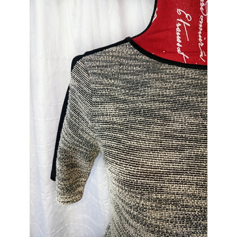 Love..ady skater dress size Medium - Picture 3 of 8